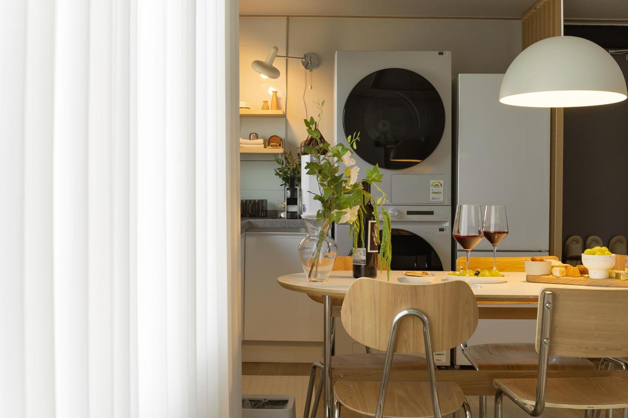 Apartment Experience The Vibrant Of At Our Stylish O-nol