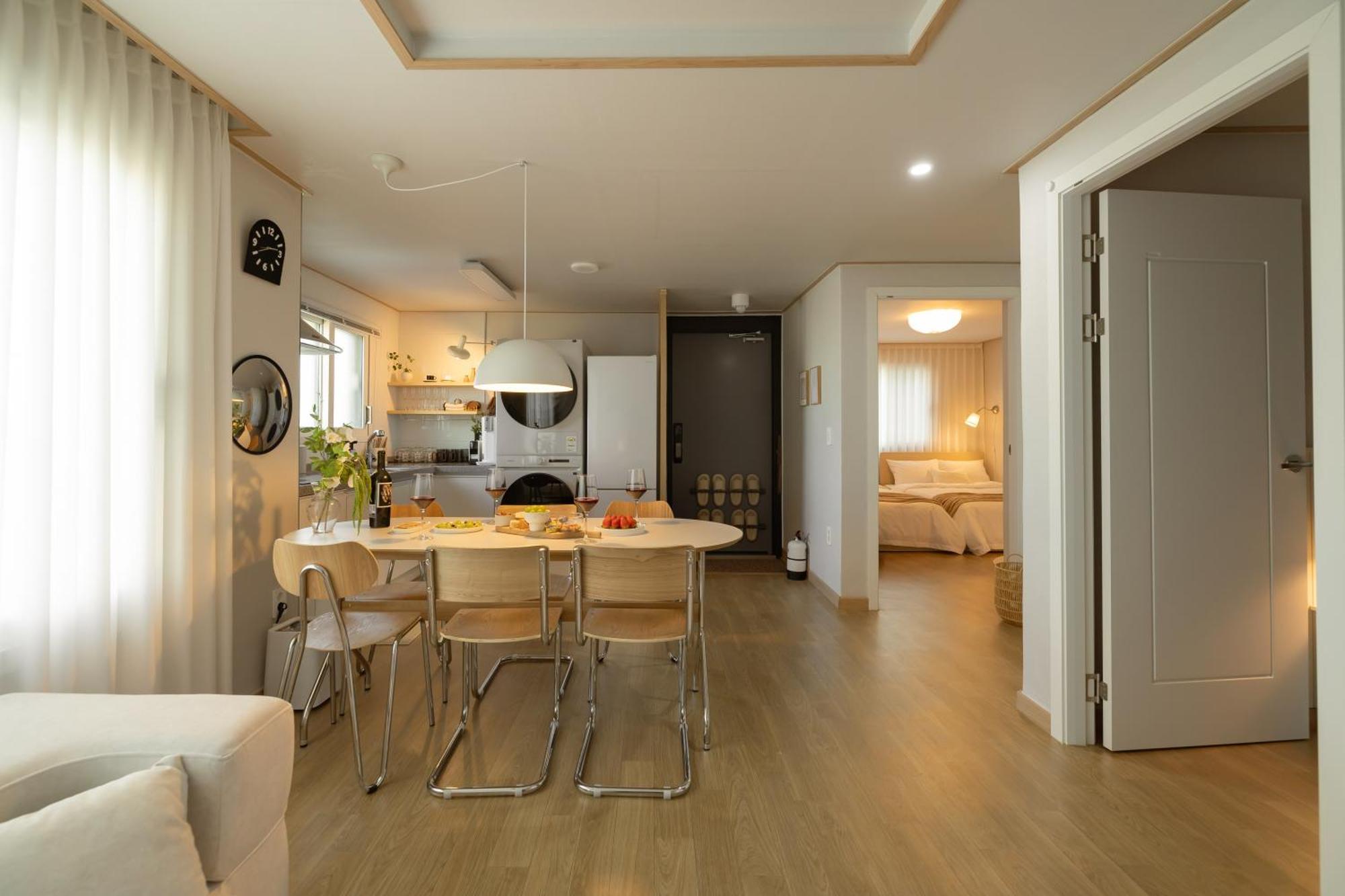 Experience The Vibrant Of At Our Stylish O-nol