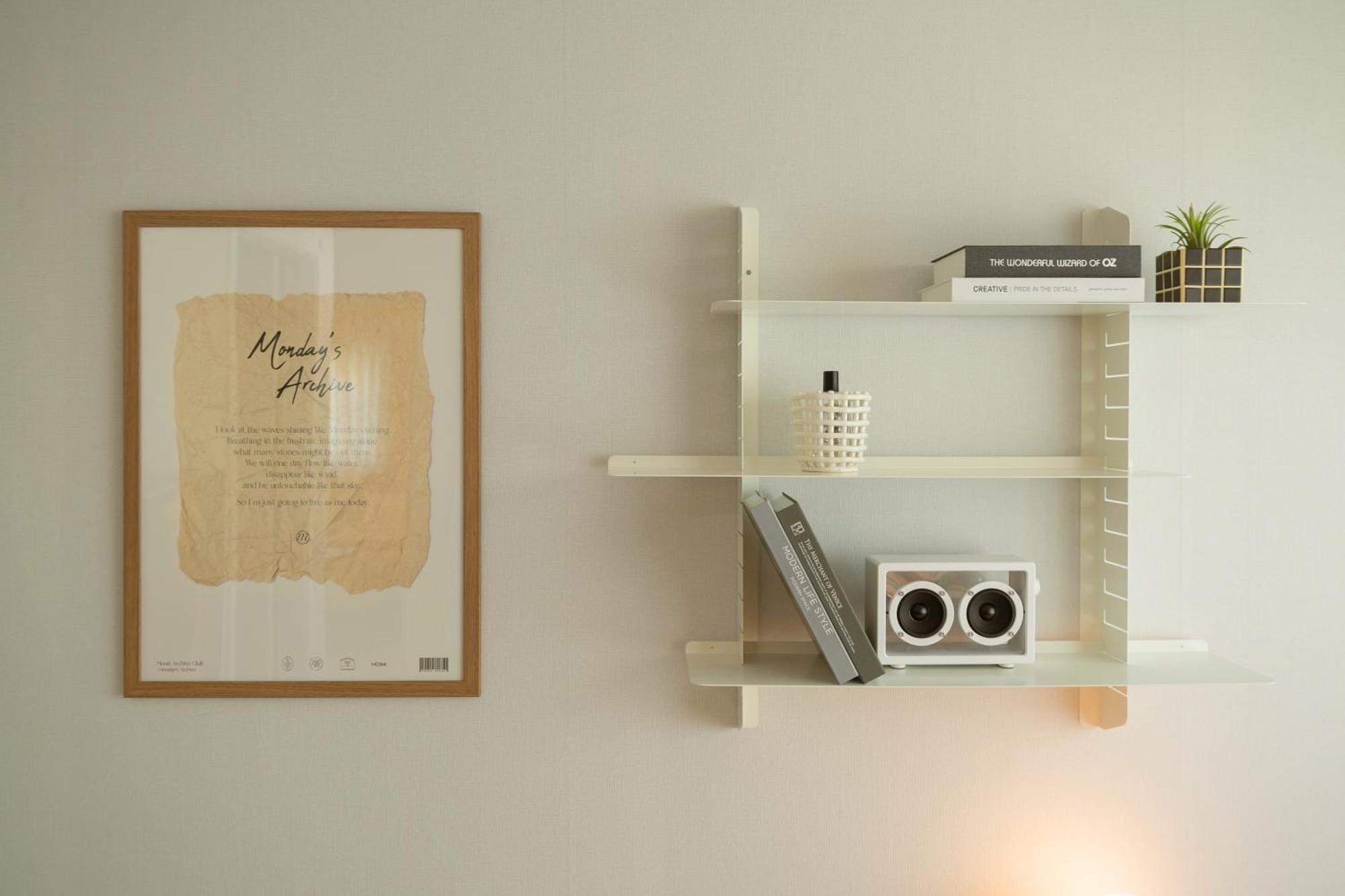 Experience The Vibrant Of At Our Stylish O-nol Apartment Seoul
