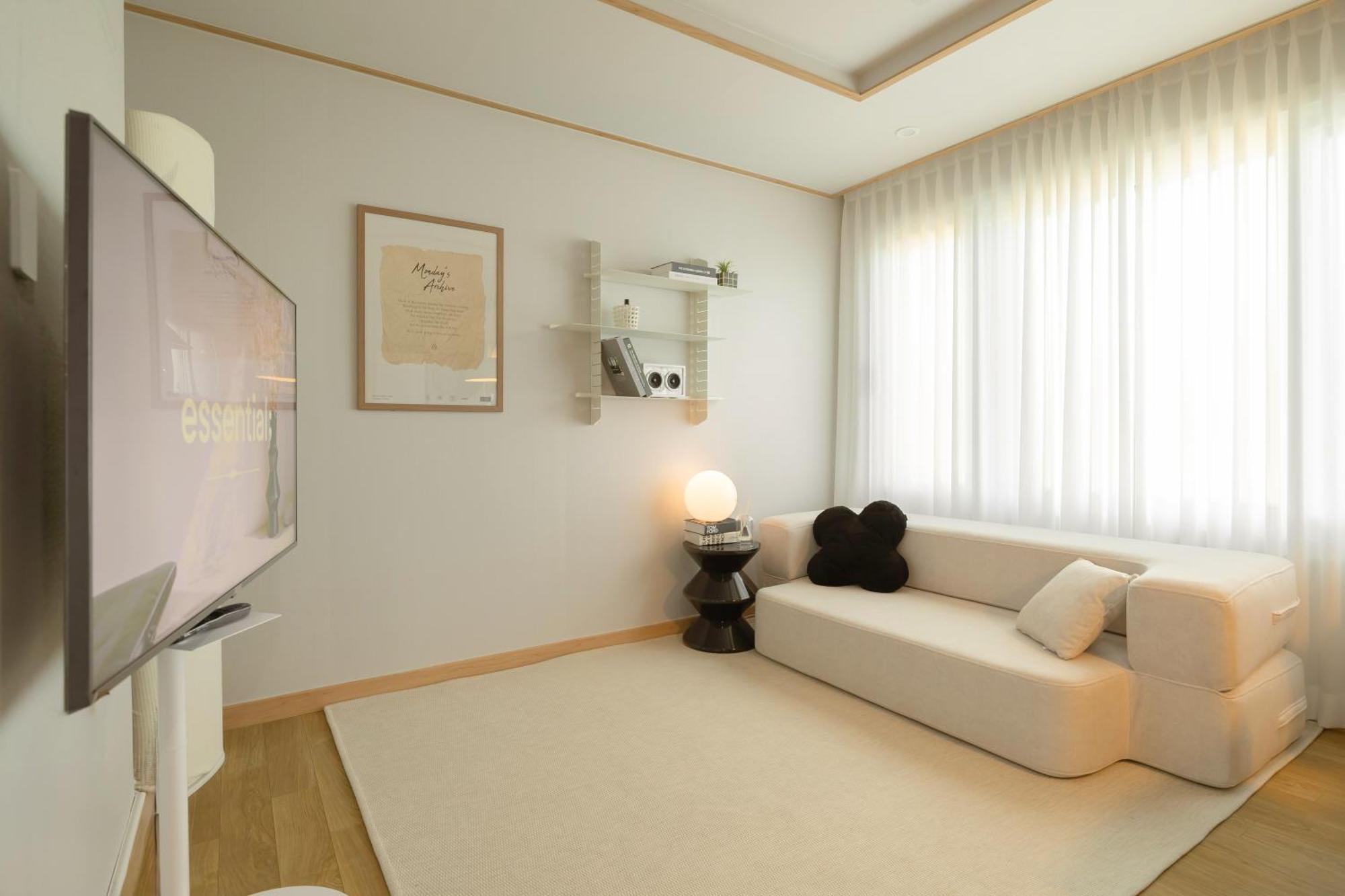 Apartment Experience The Vibrant Of At Our Stylish O-nol Seoul