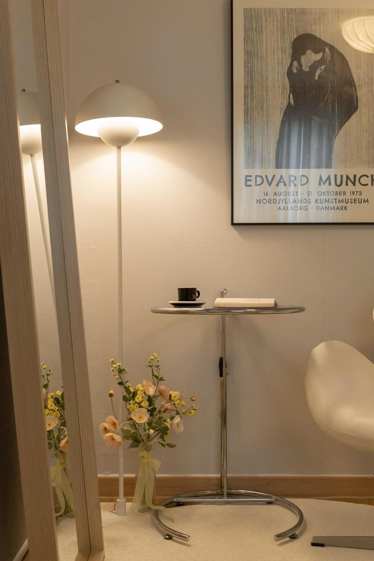 Experience The Vibrant Of At Our Stylish O-nol * Seoul