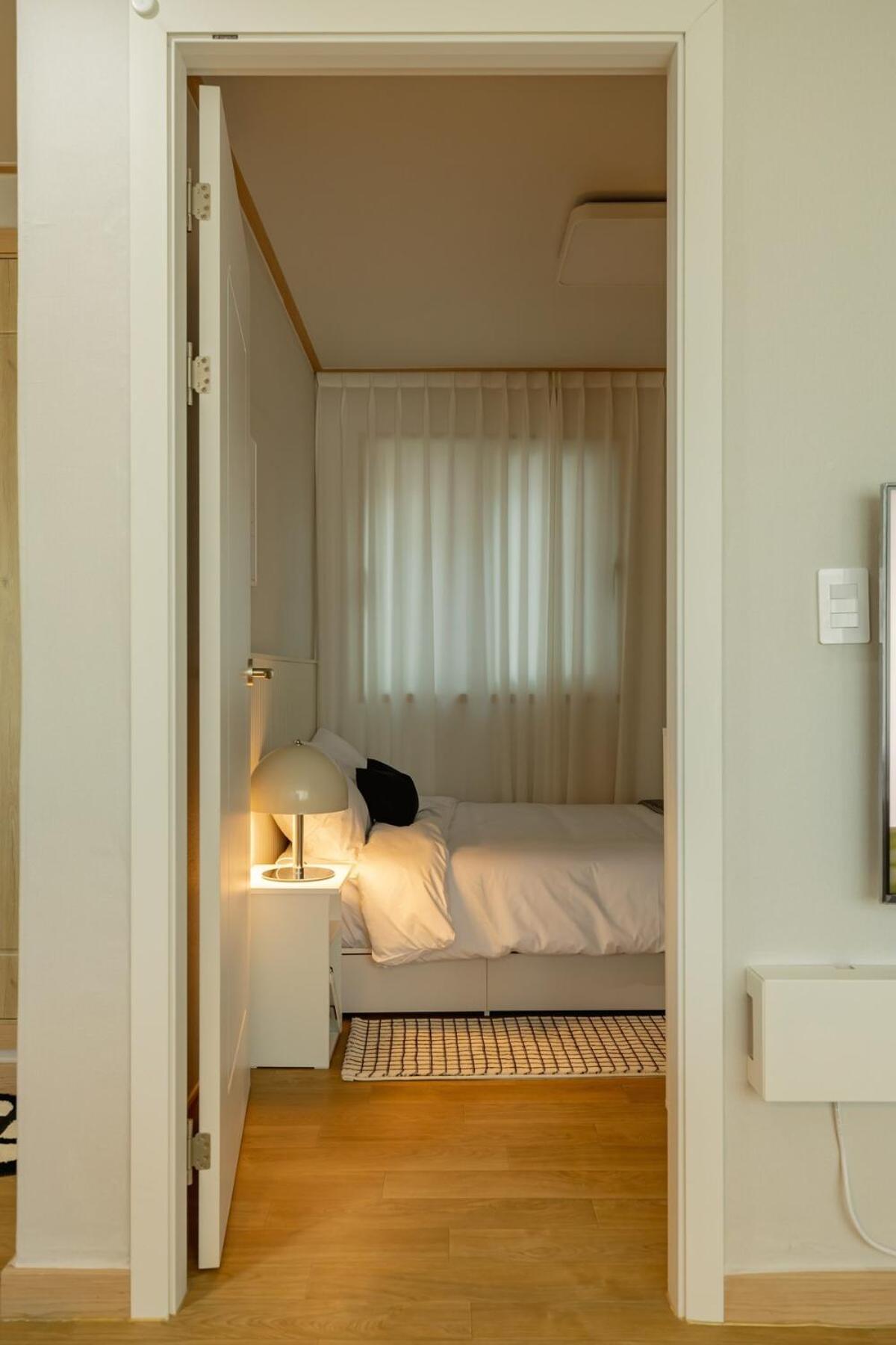 Apartment Experience The Vibrant Of At Our Stylish O-nol